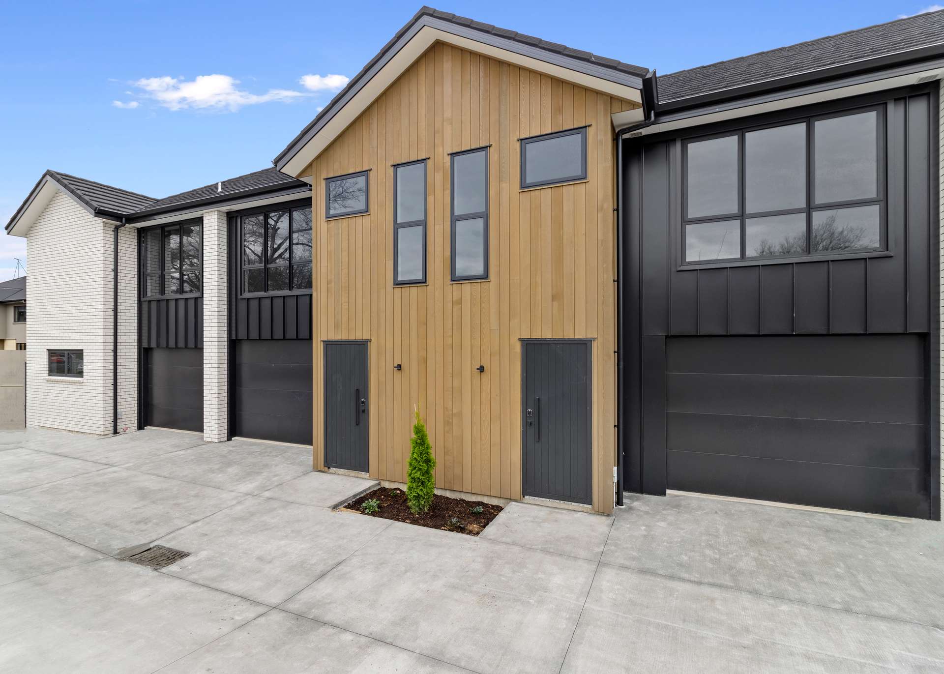 Victoria Street Apartments Lobell Residential