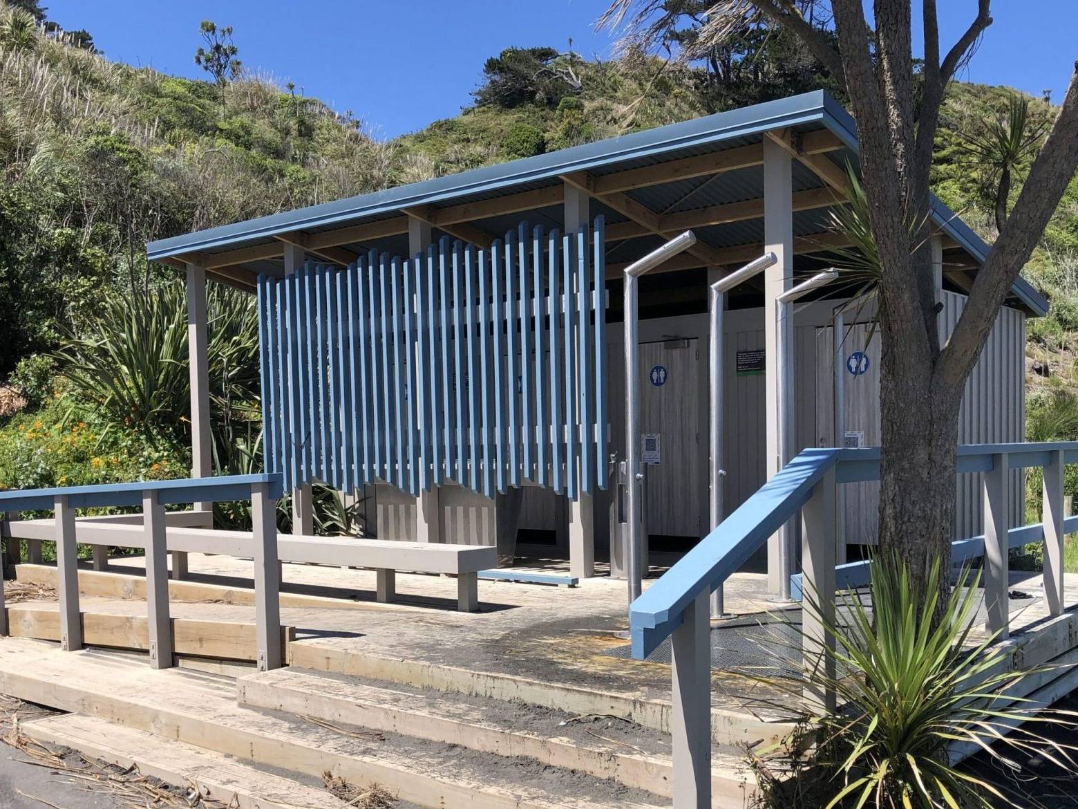 Raglan facilities Lobell Construction